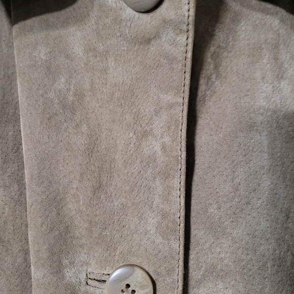 Suede Leather Jacket 🧥 - Picture 11 of 12